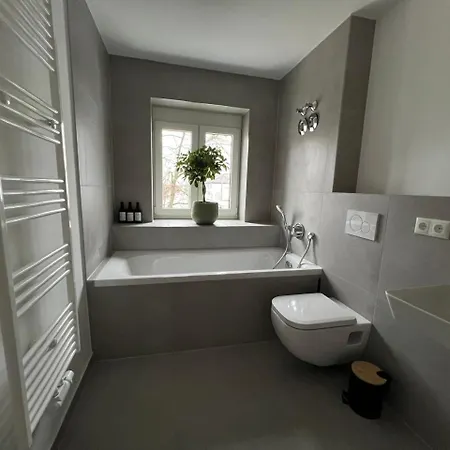 Helle & Stilvolle Stadtwohnung Appartement *