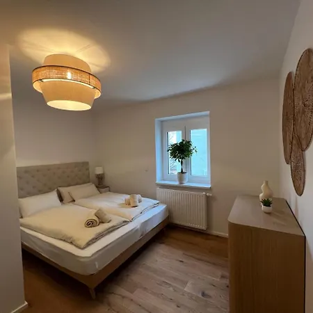 Helle & Stilvolle Stadtwohnung اوغسبورغ