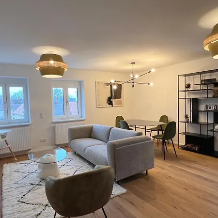 Helle & Stilvolle Stadtwohnung شقة اوغسبورغ